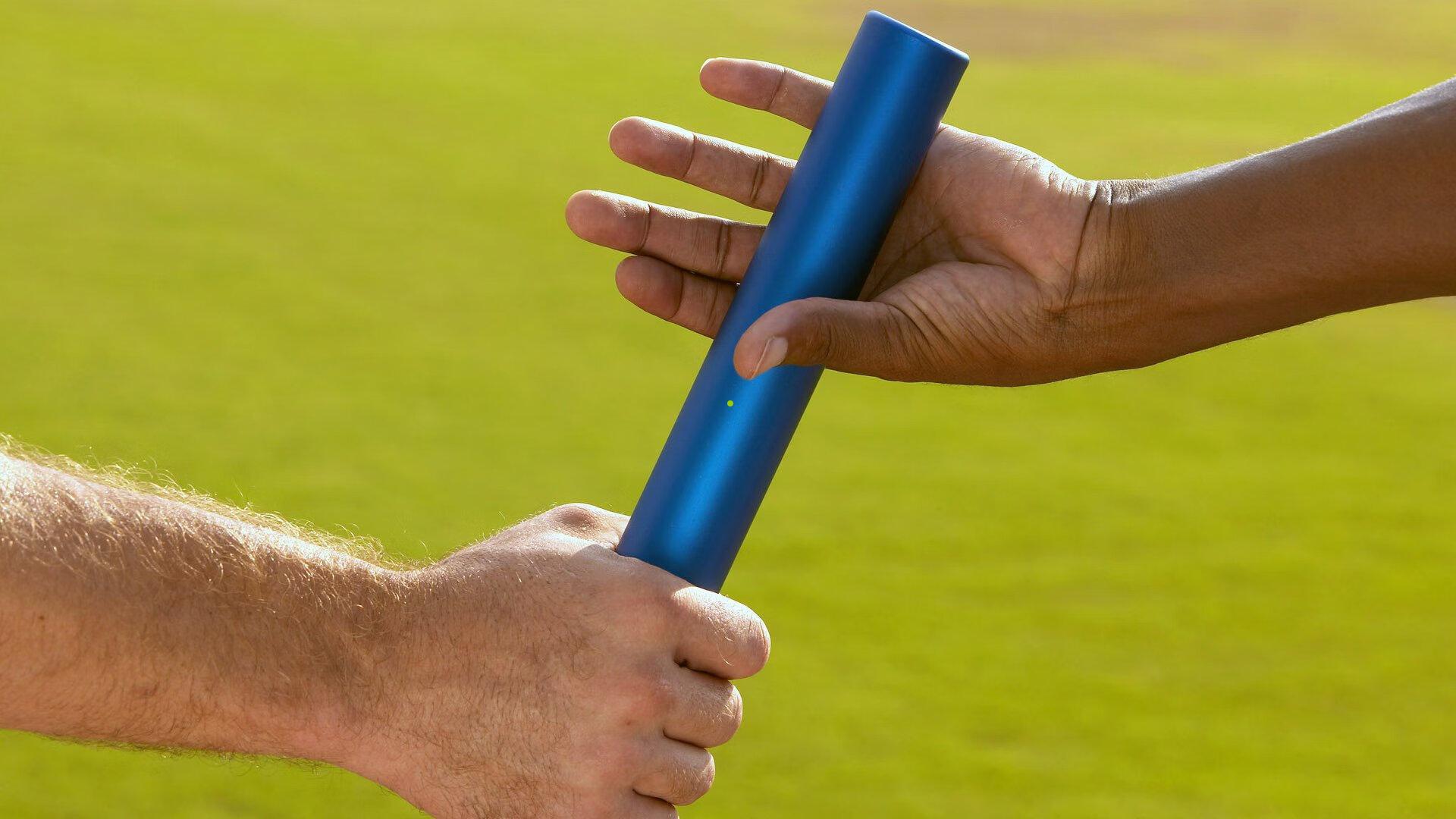 ayx.com：戴伟浚赛后回应争议判罚，红牌与否交予专家裁定 坦言比赛当下全神贯注